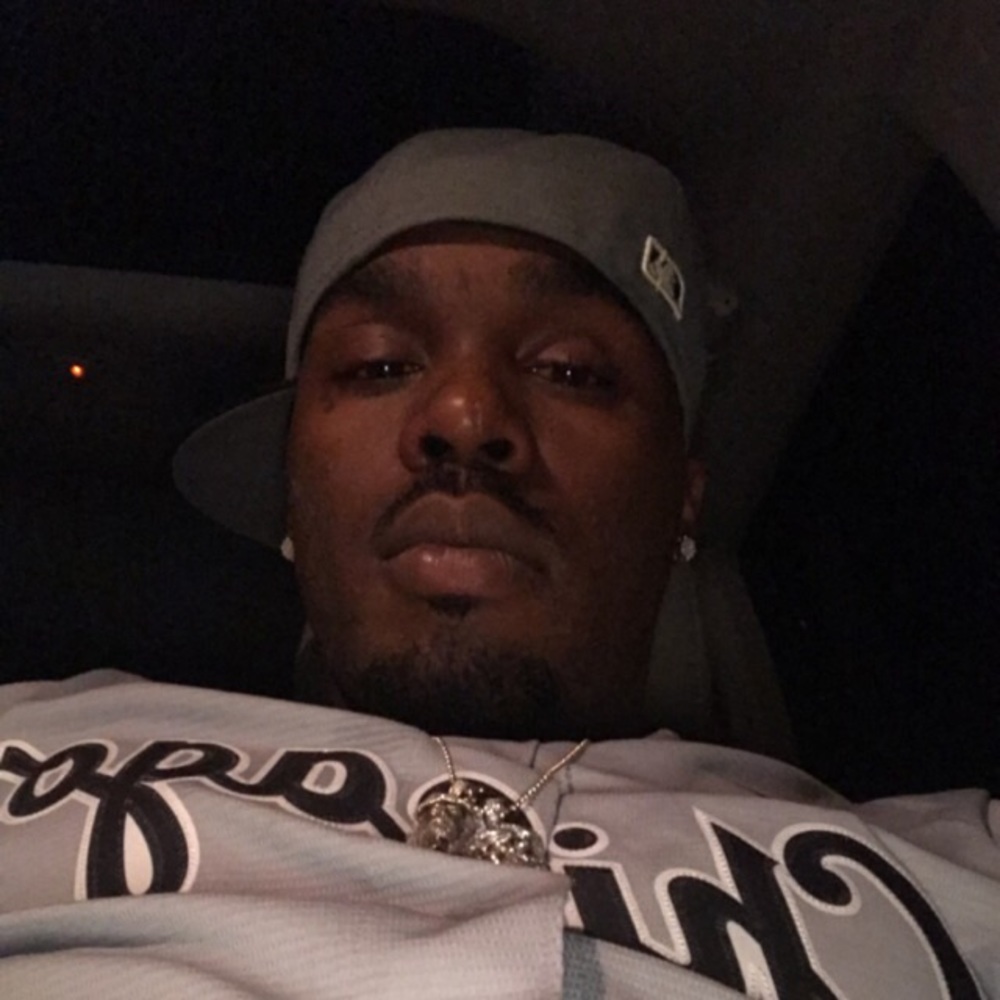 Meet your Posher, Romelo